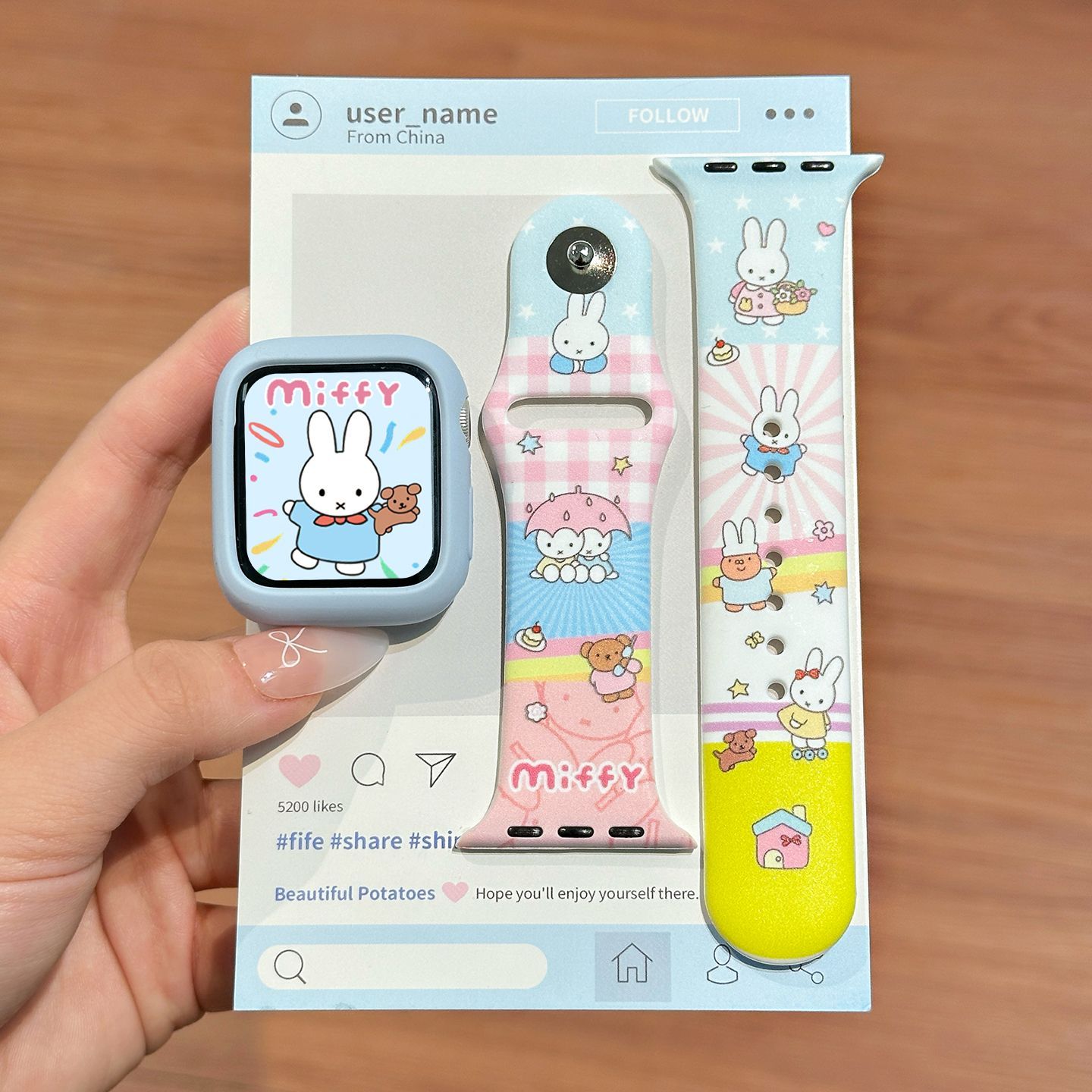 ドーパミンカラー ミッフィー シリコン時計バンド かわいい  - Silicone Band Replacement のレビューと価格