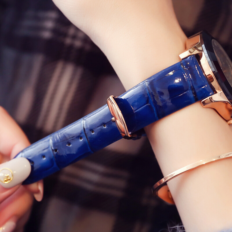 高級メリッサ女性の女性の腕時計セラミックフルラインストーンク - Ceramic Link Bracelet のレビューと価格
